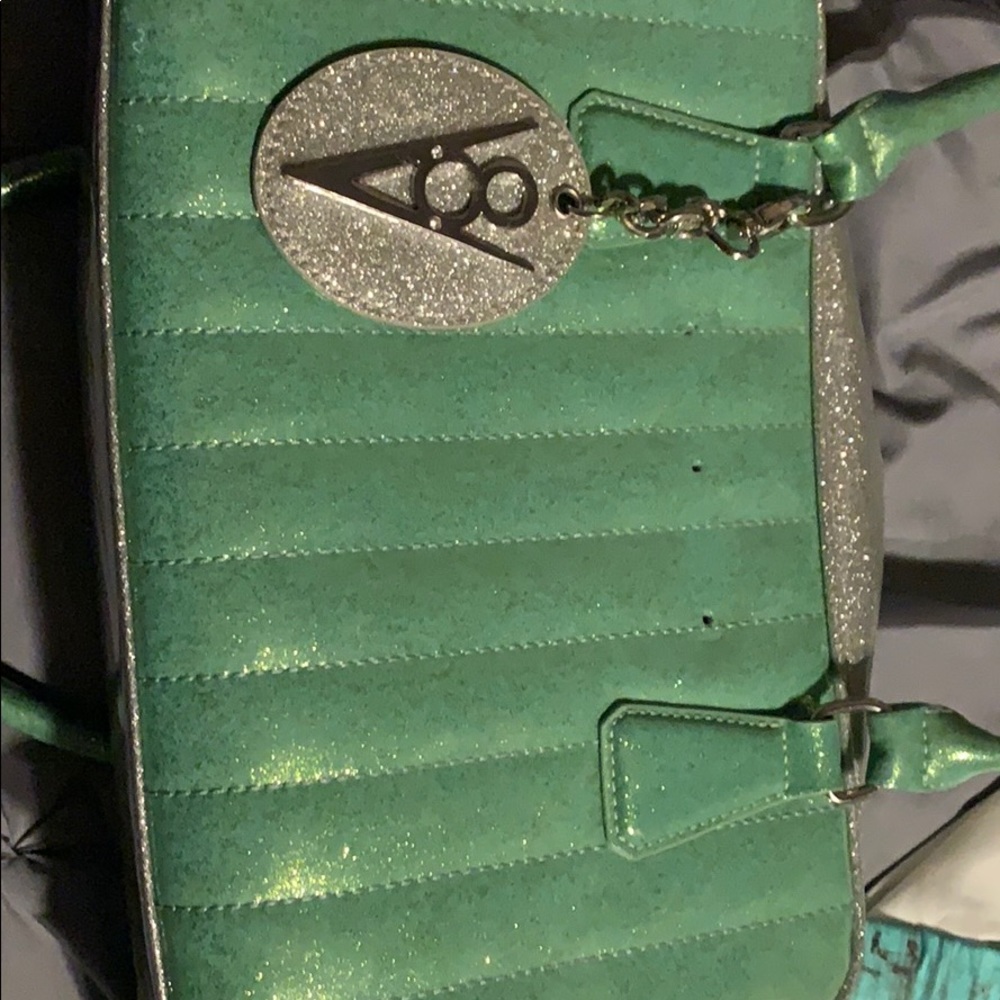 Very used Lux De Ville